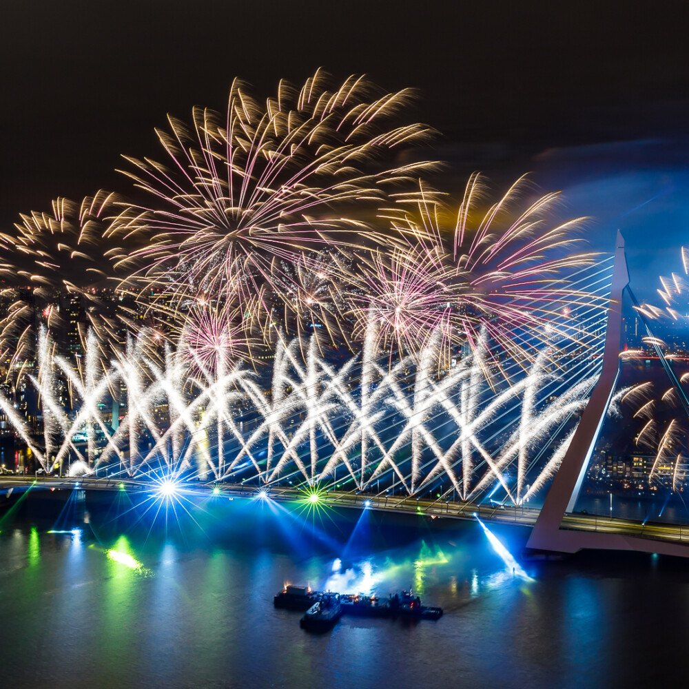 Het Nationale Kinder Vuurwerk Rotterdam 20190101 000347 Afterview nl Peter Bezemer