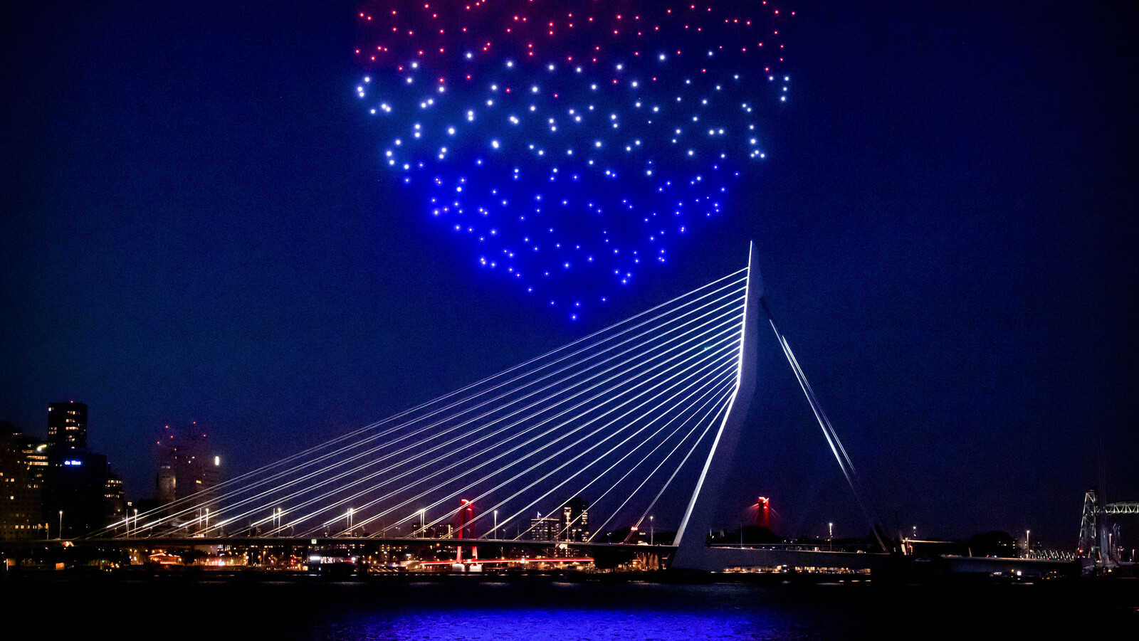 Erasmusbrug 2020 hart Rotterdam