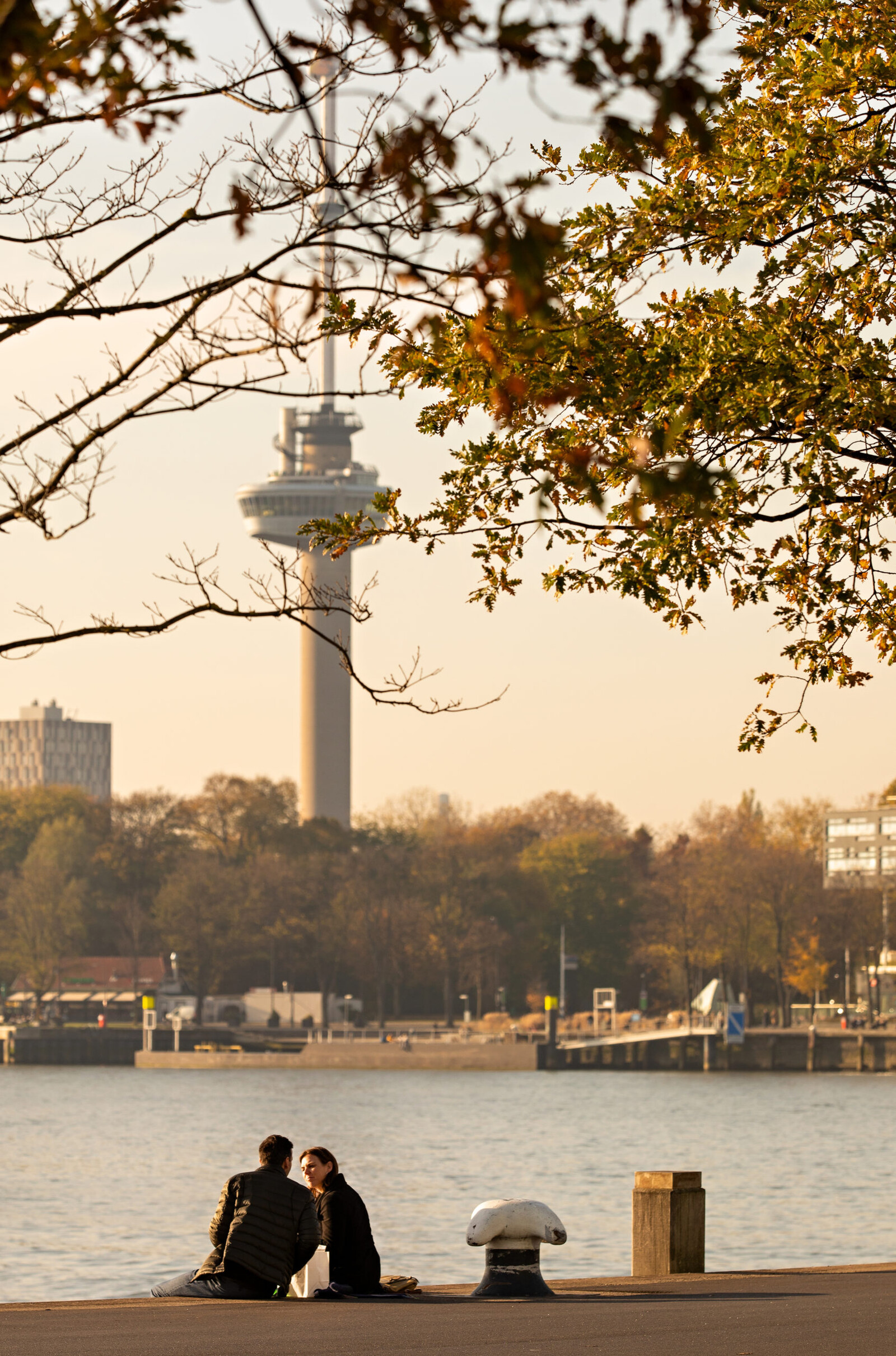 Euromast toeristen water ️ Iris van den Broek