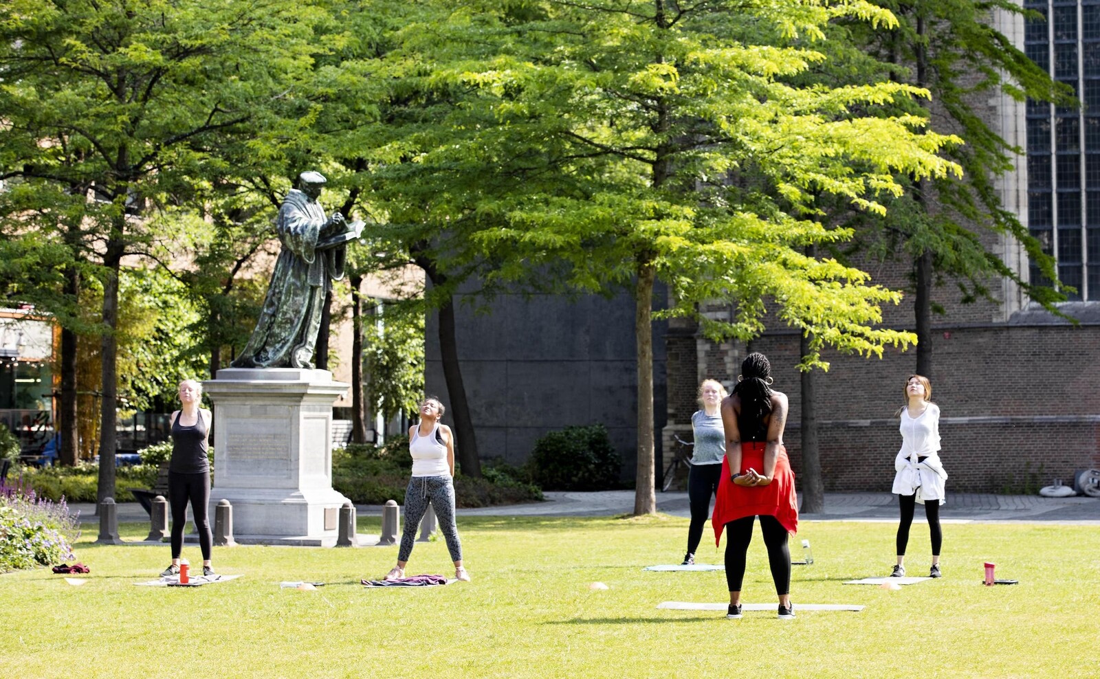 Sporters Grotekerkplein Iris van den Broek