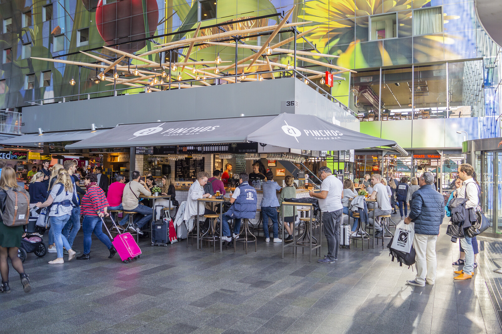 Markthal 21 Pinchos