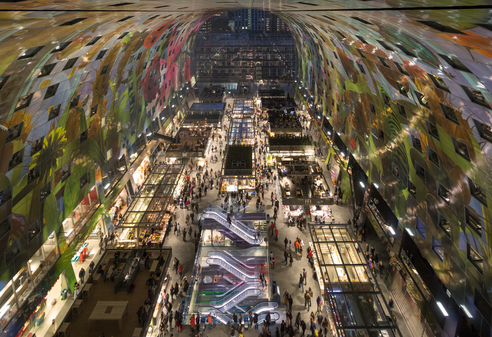 Markthal bovenaanzicht 2 2014 ️ Ossip van Duivenbode