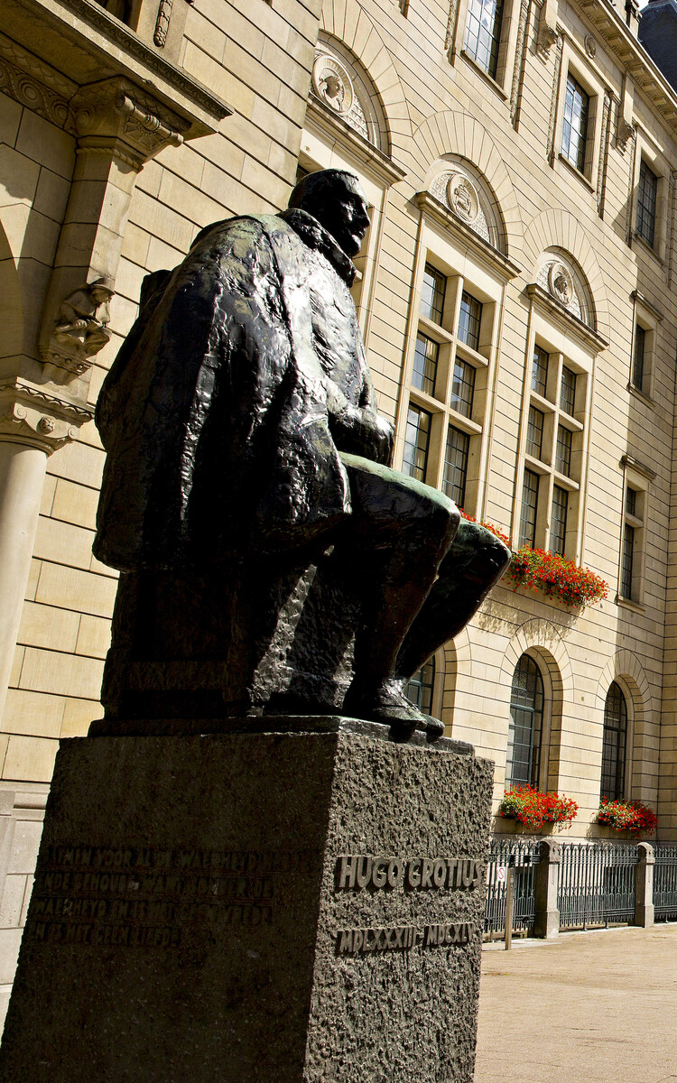 Stadhuis Hugo de Groot Iris van den Broek
