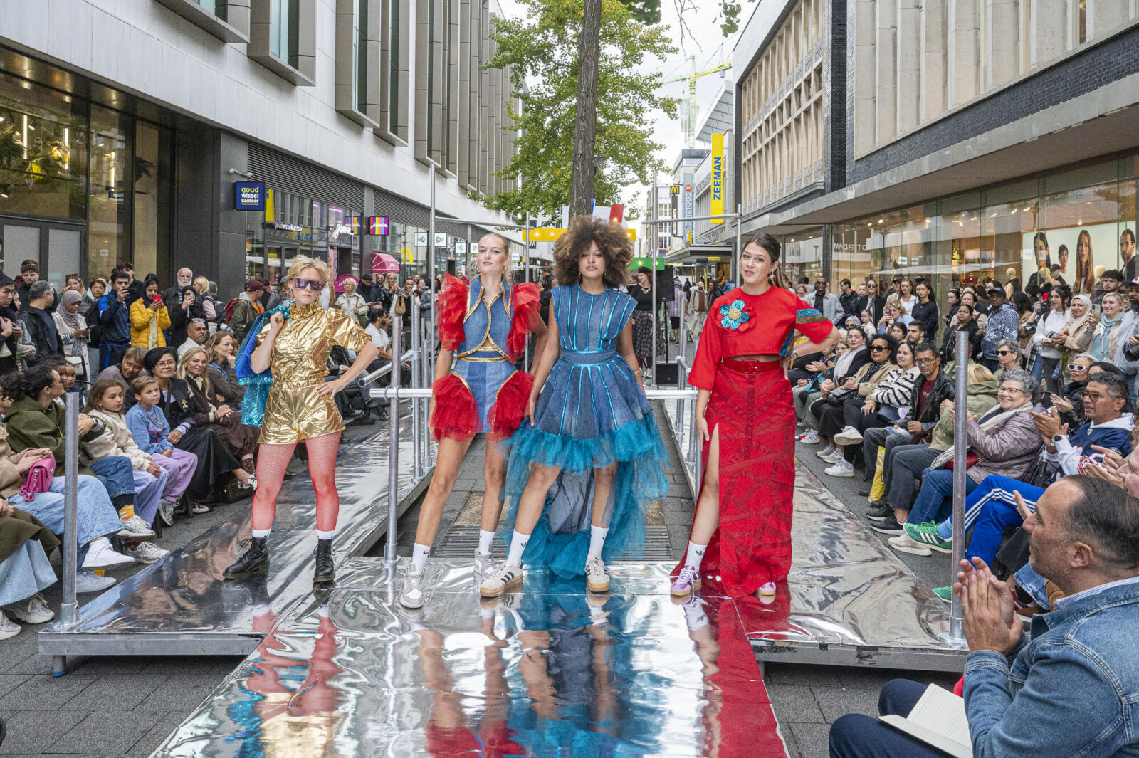 Finale modeburgemeester Hoogstraat foto door Mick de Witte