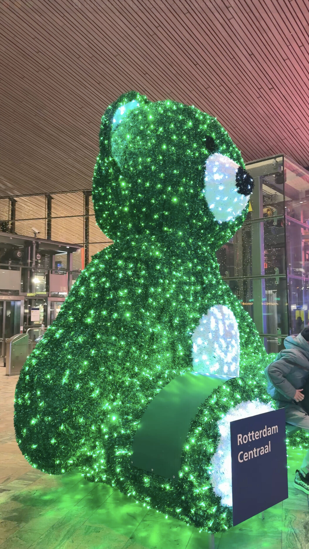 Groene beer station Rotterdam