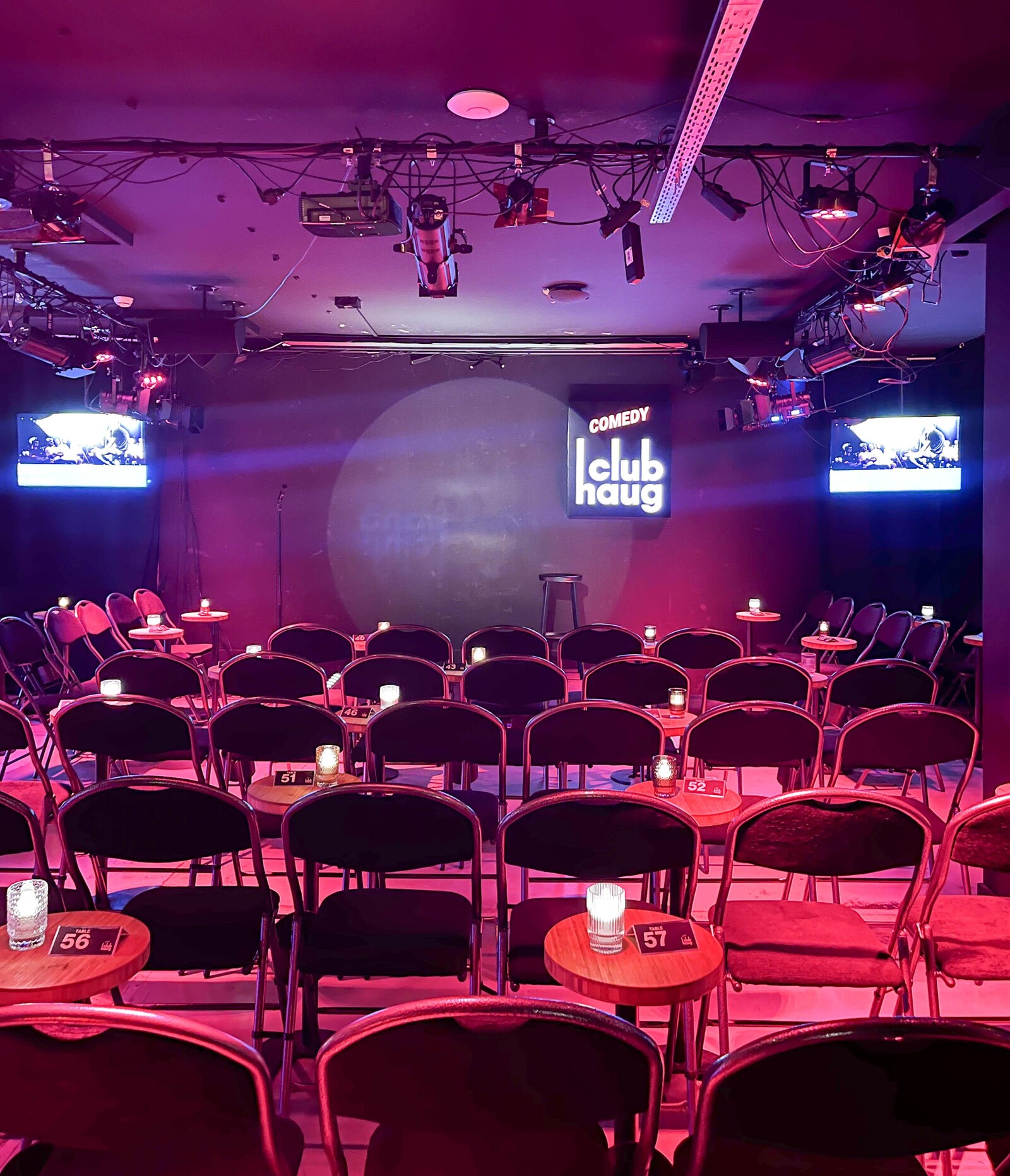 Comedy Club Haug zaal rotterdam boompjeskade verticaal