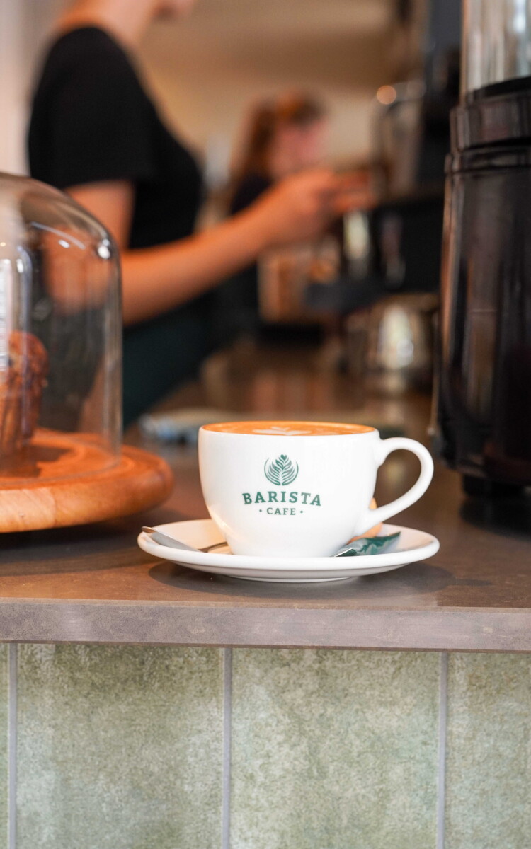 Barista Cafe Oude Binnenweg Rotterdam 08 1