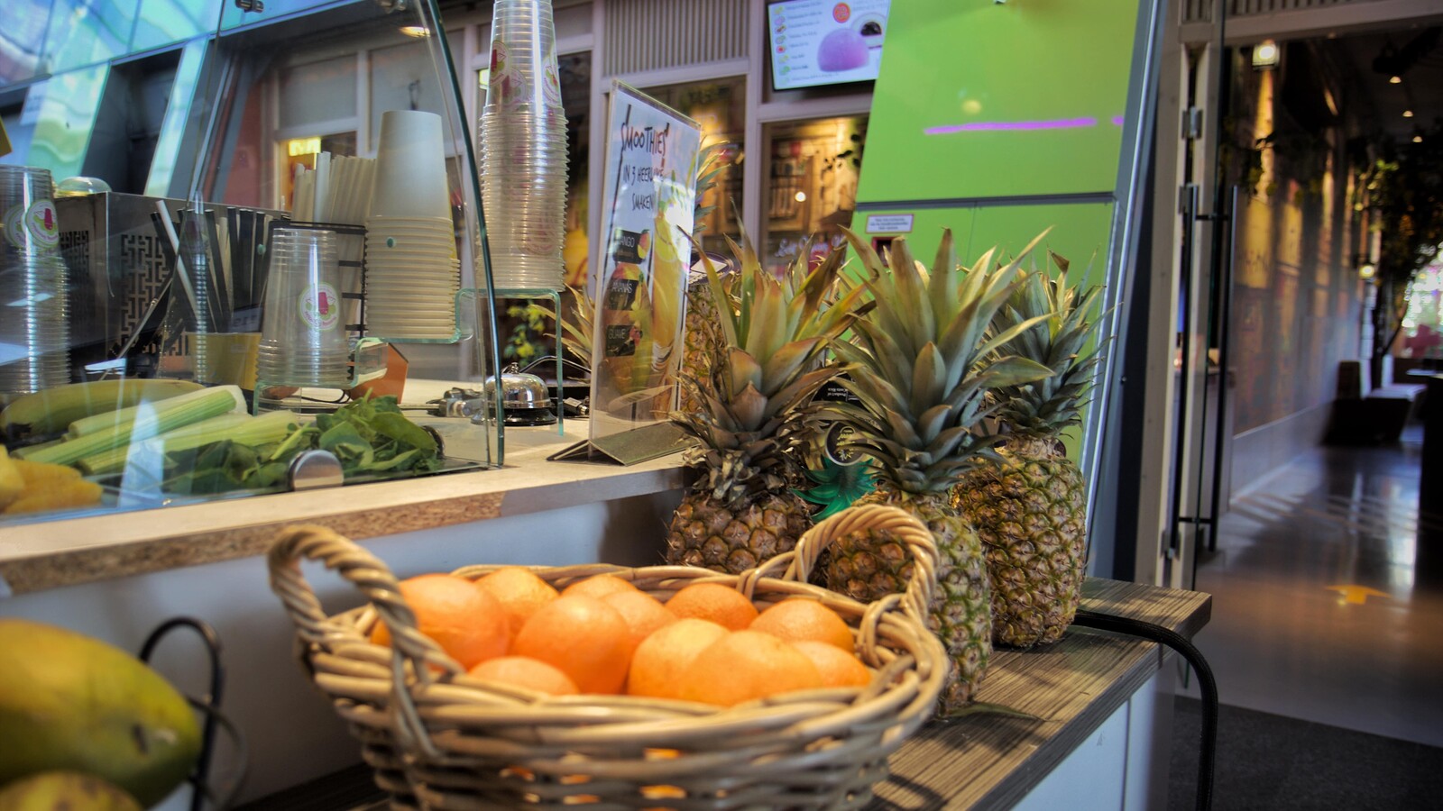 Juice Bar Heavenly Smoothies Markthal 2 min
