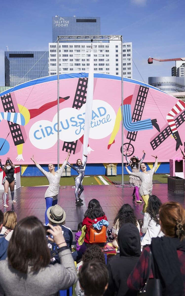 FOTO CIRCUSSTADJONA HARNISCHMACHER