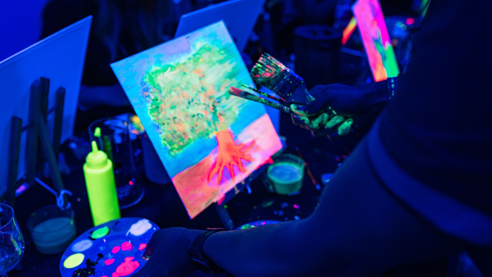Neon Brush sip and paint 2