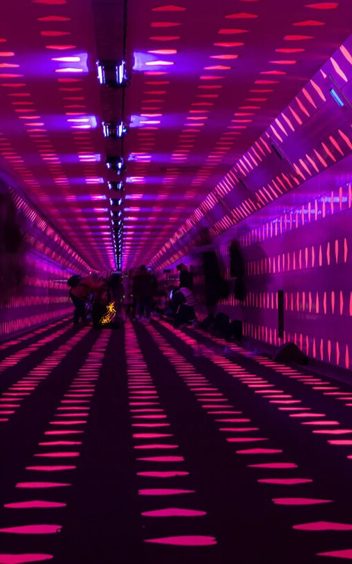 Tunnel of love Foto Studio Vollaers Zwart