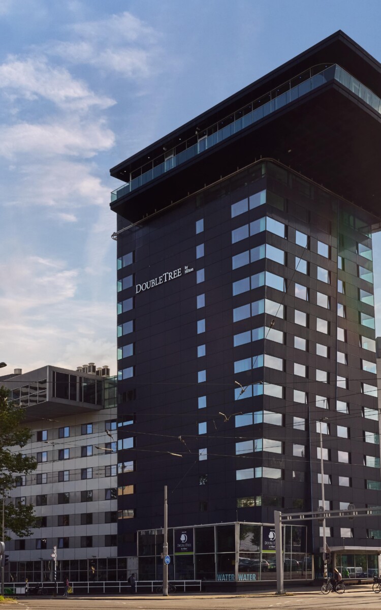 Double Tree Rotterdam Exterior 09 min