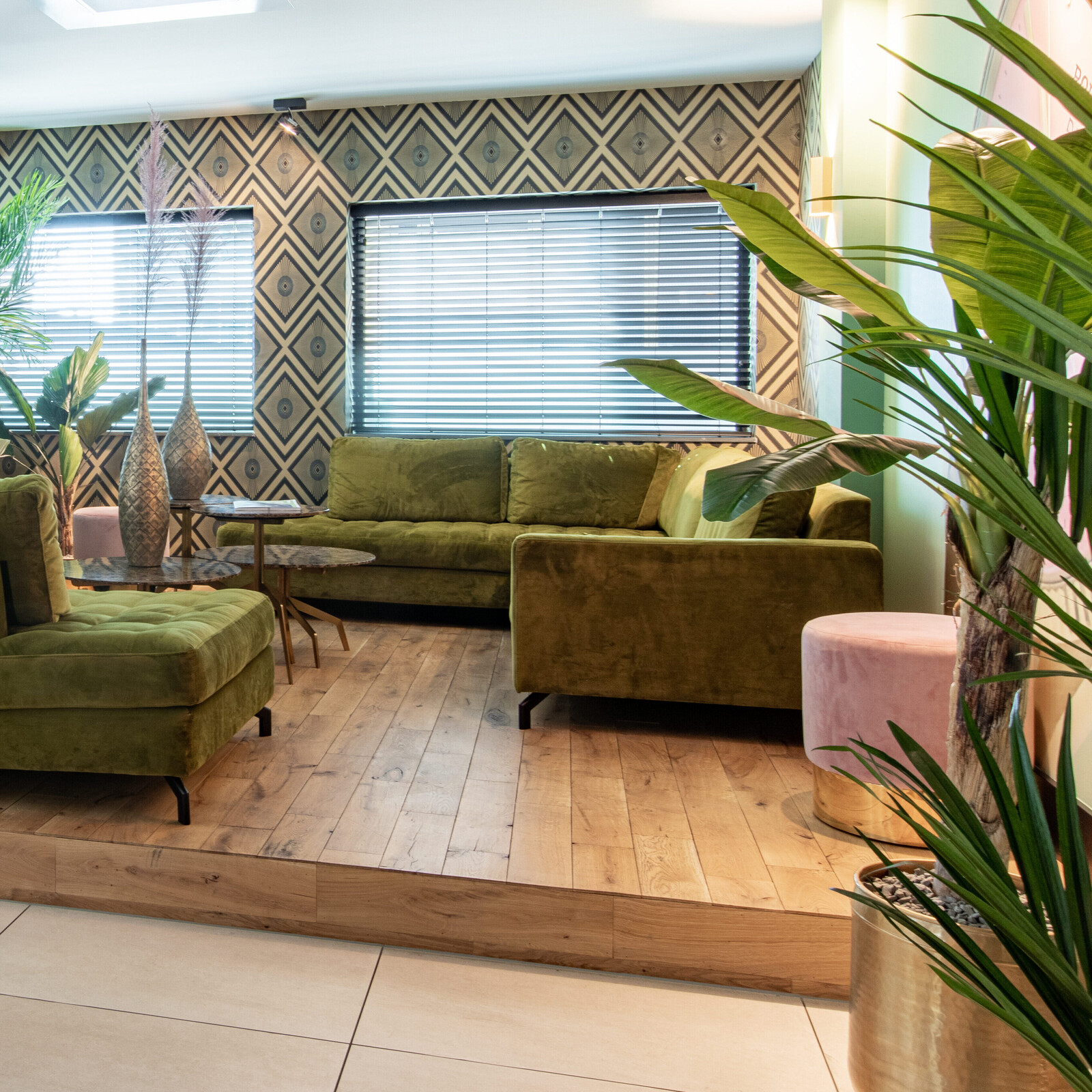 The James Hotel 12