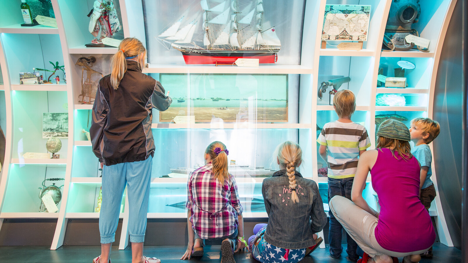 Kinderen Ontdekken De Maritieme Wereld Bij Professor Plons Fred Ernst