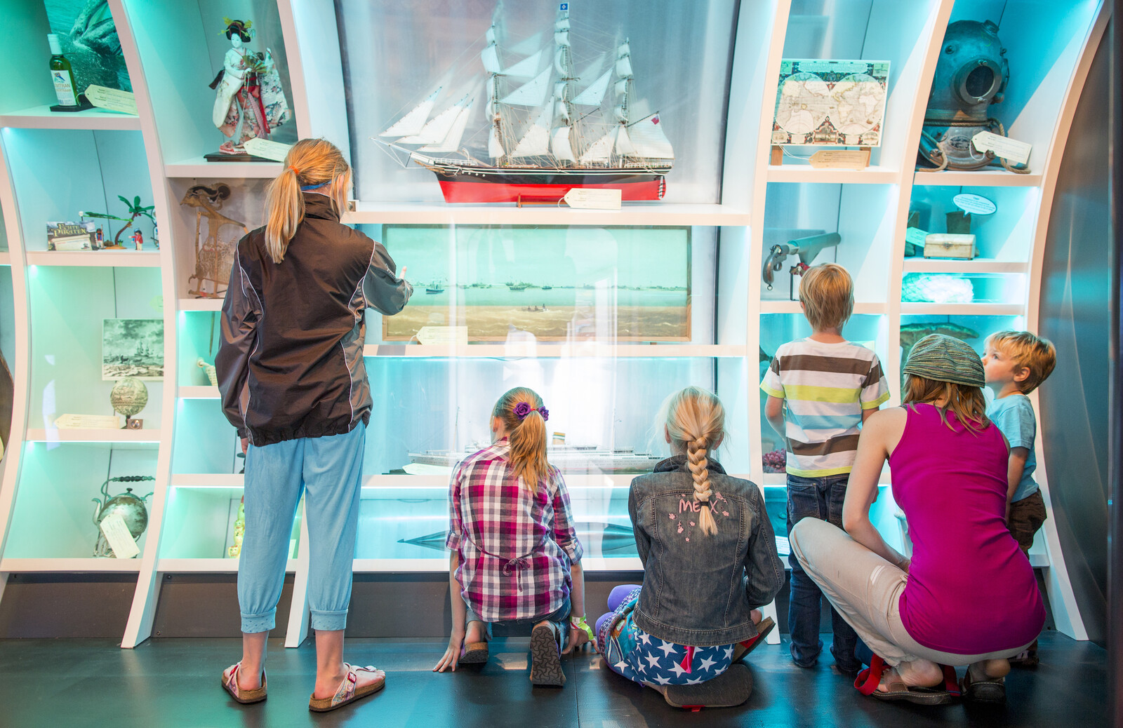 Kinderen Ontdekken De Maritieme Wereld Bij Professor Plons Fred Ernst