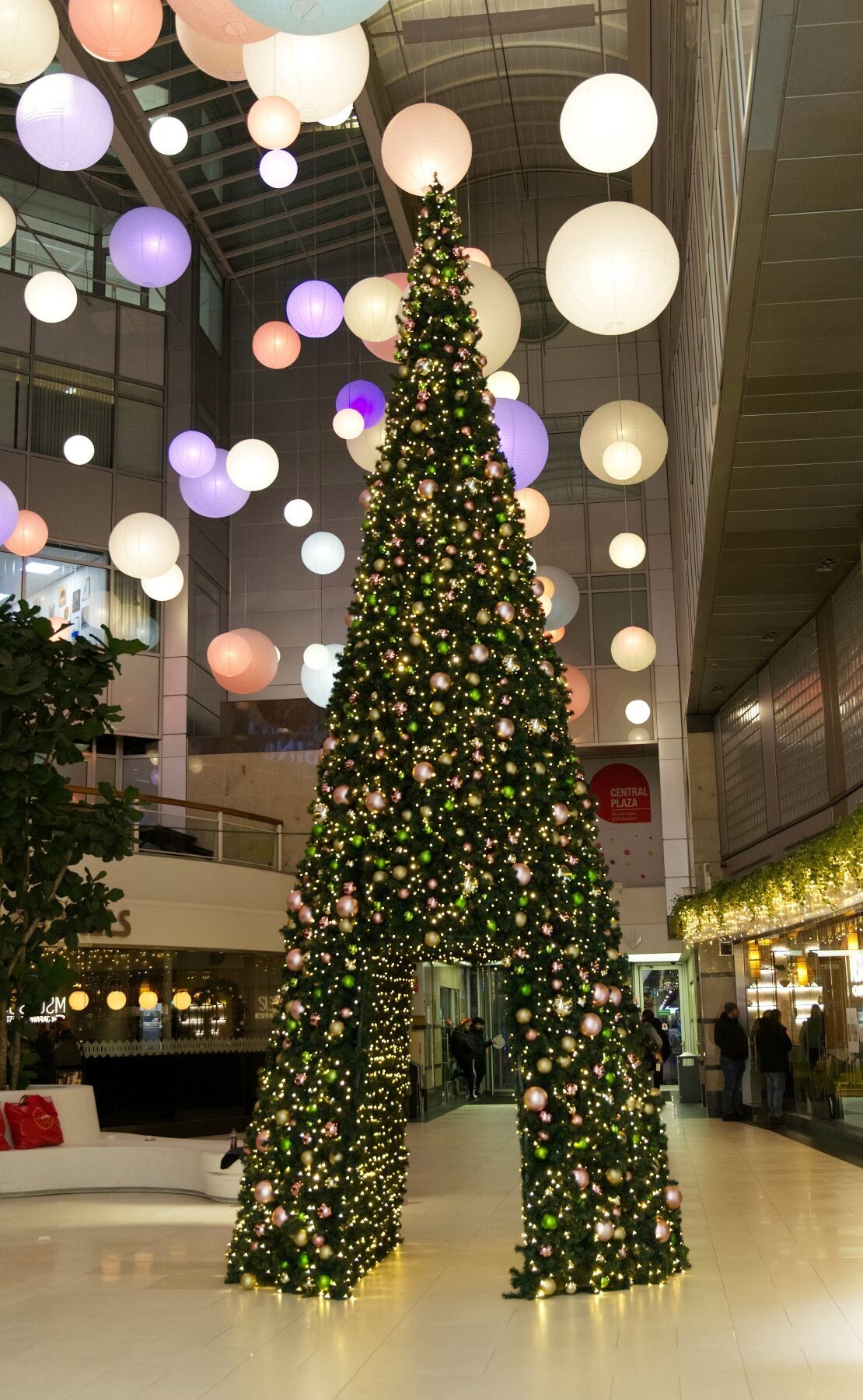 Kerstboom in Central Plaza