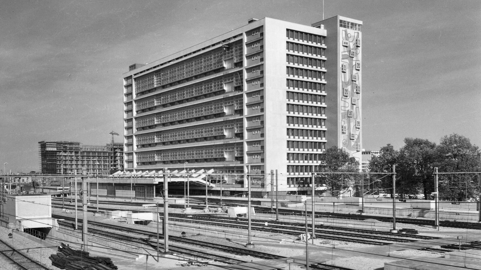 Stationsp 3 1959 NL Ha NA 2 24 01 04 0 910 4023