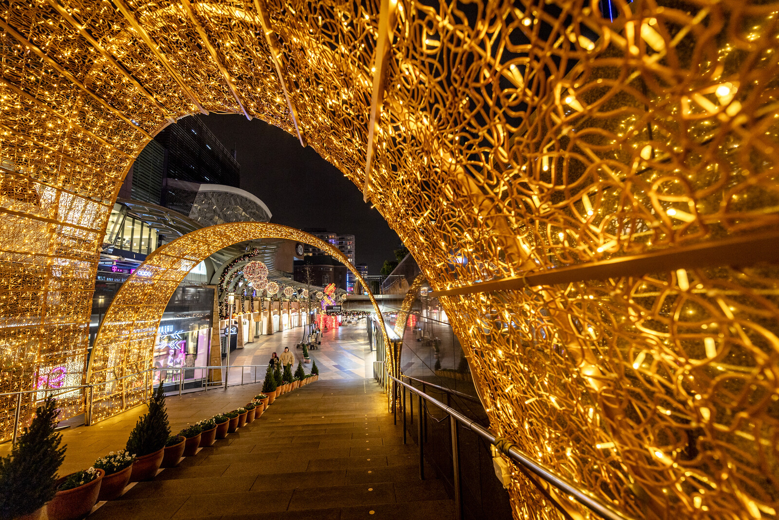 Prachtige kerstverlichting koopgoot Rotterdam Centrum Jan Kok