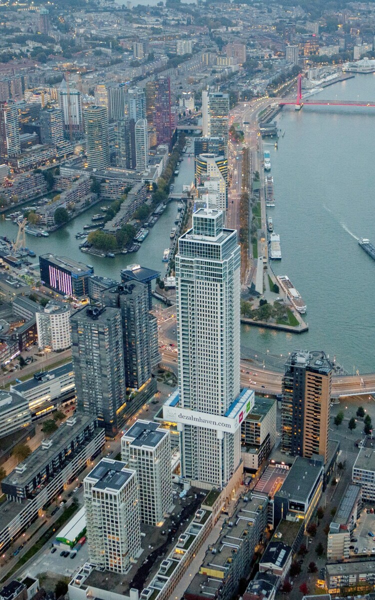Luchtfoto De Zalmhaventoren Gerhardvan Roon
