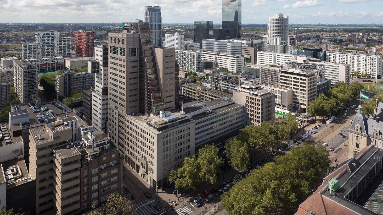 2014 Uitzicht op centrum Ossip van Duivenbode Ossip van Duivenbode min