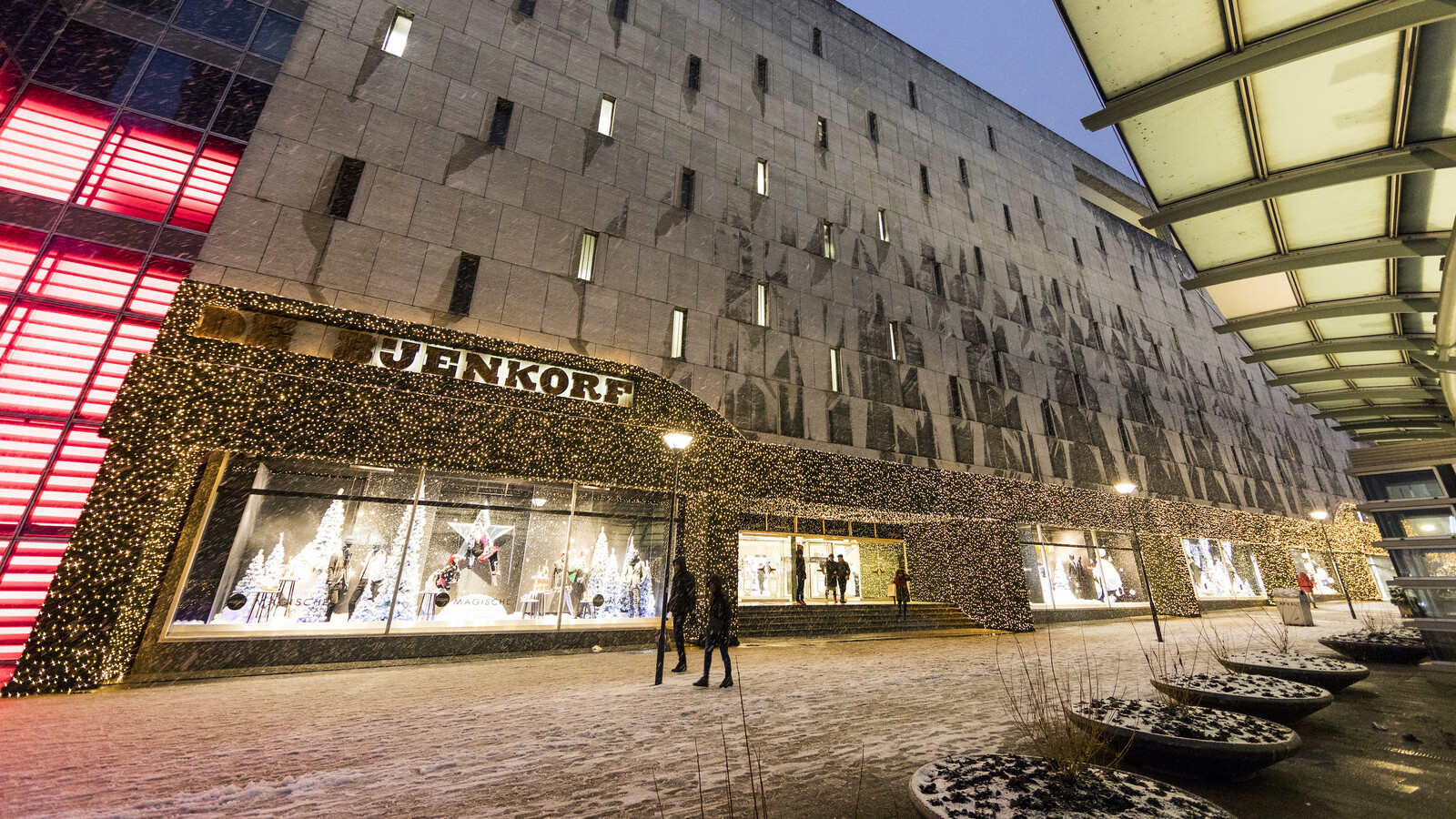 Holiday gift shopping in Rotterdam Centre