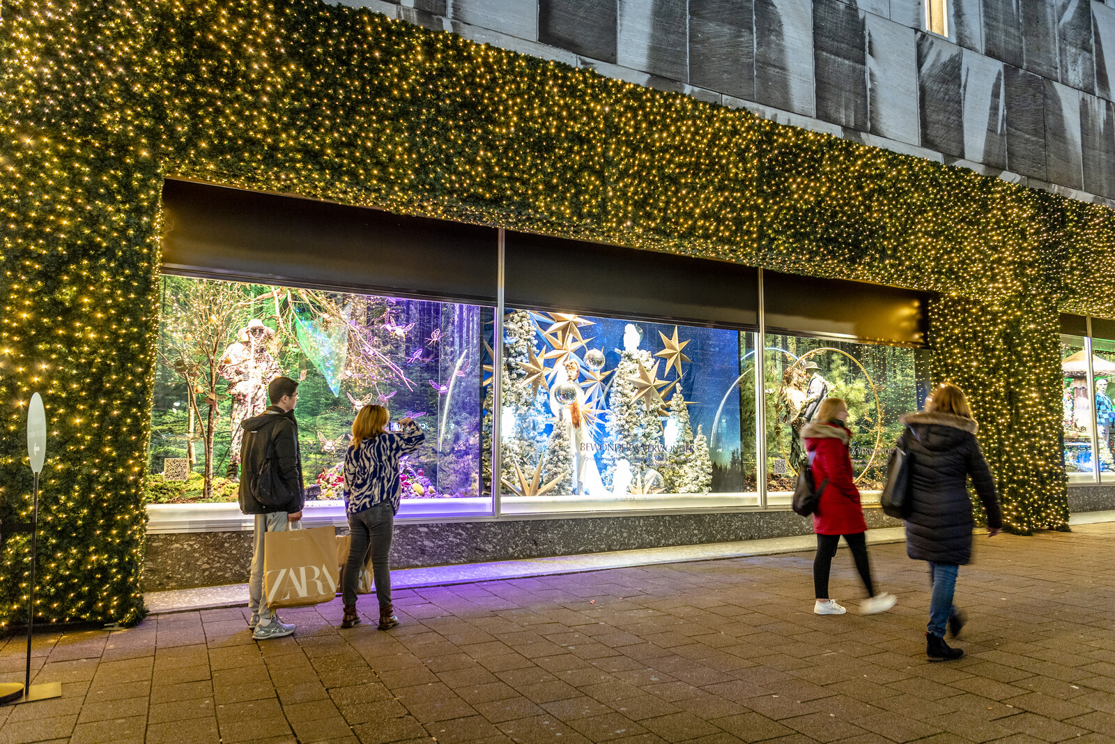 Bijenkorf Kerstverlichting etalage Rotterdam Centrum Jan Kok