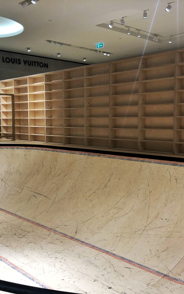 Dior Bijenkorf pop up skatebaan