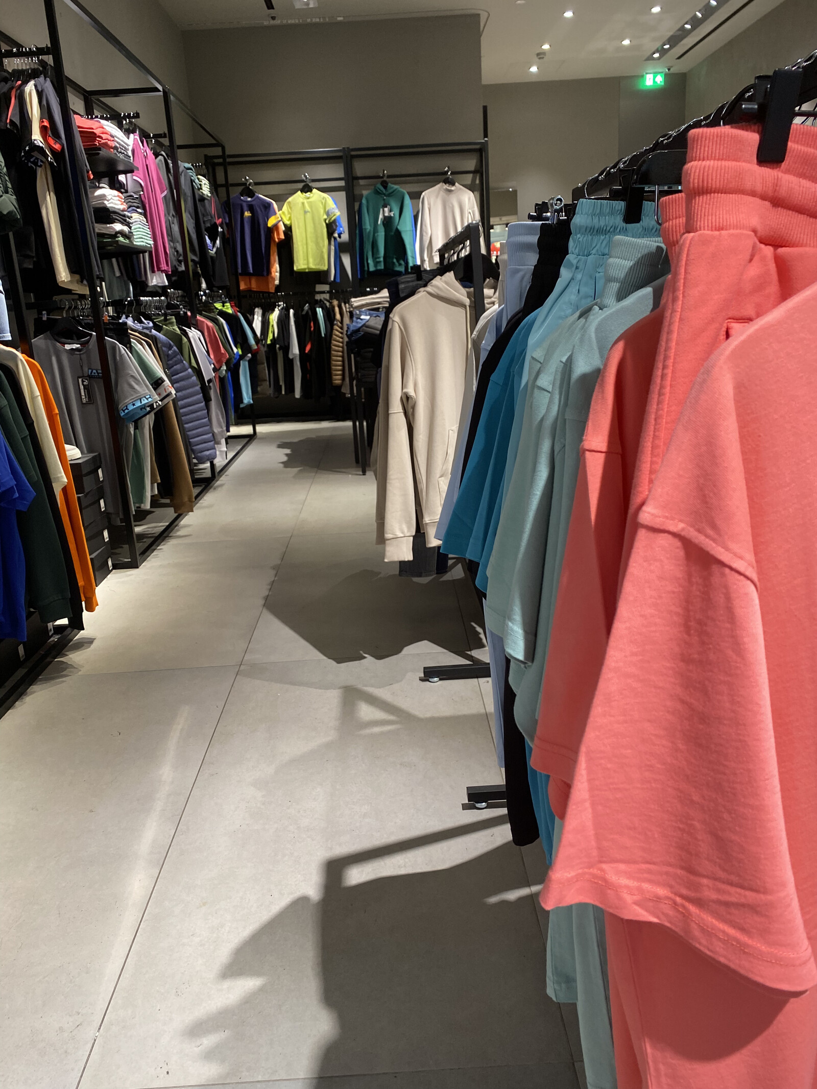 Friqly Man broeken en shirts en truien