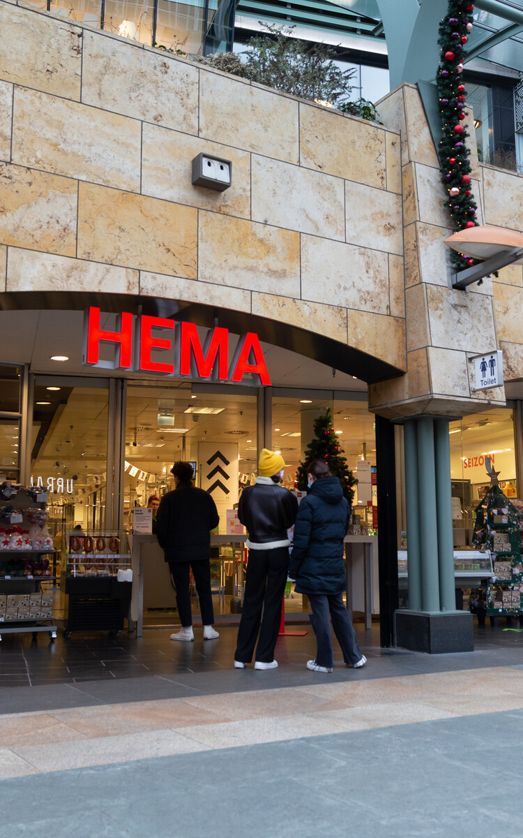 Rij voor HEMA Rotterdam Centrum