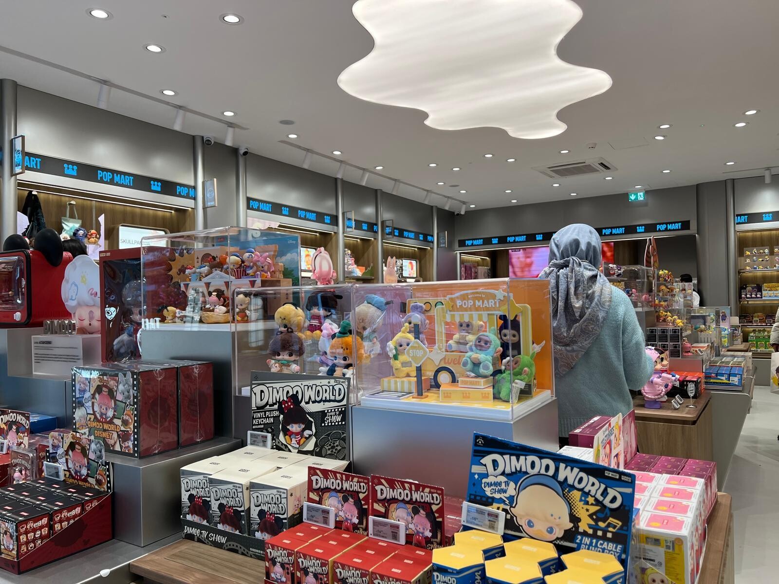 Pop Mart Lijnbaan Rotterdam 10