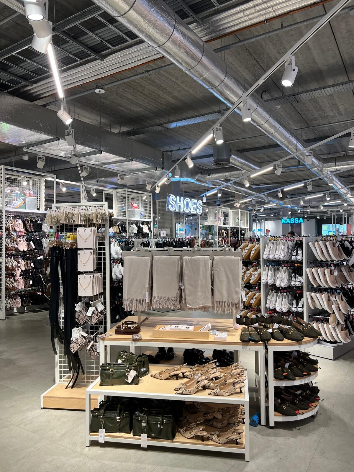 Primark 2