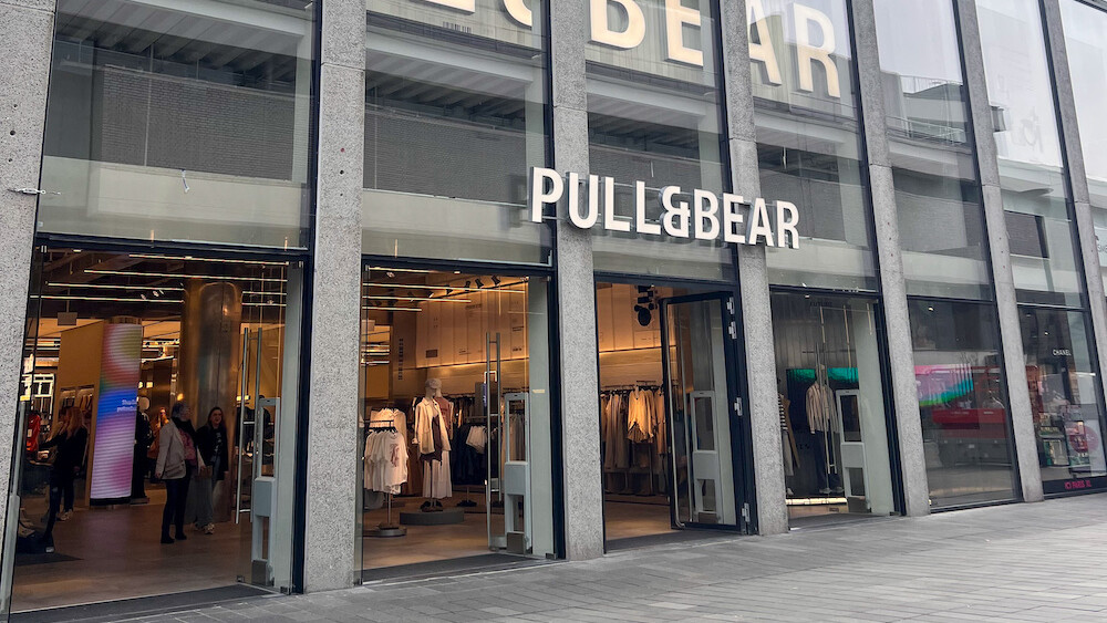 Nieuwe Pull Bear Lijnbaan1