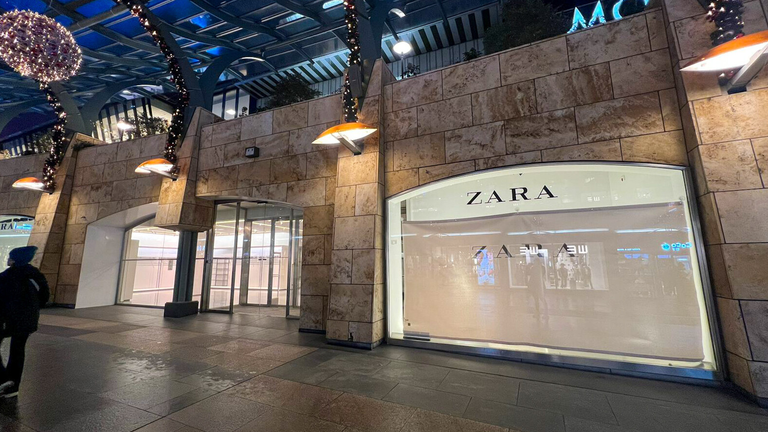 ZARA opening3