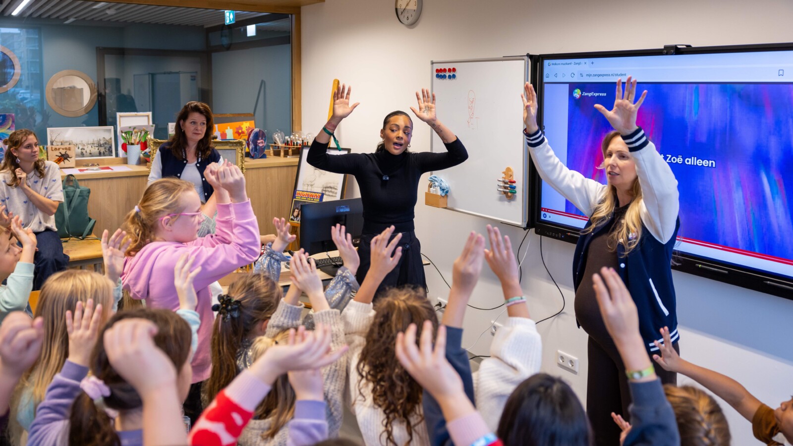 RJF GEM Zoe Livay zangles RWWW 006 min